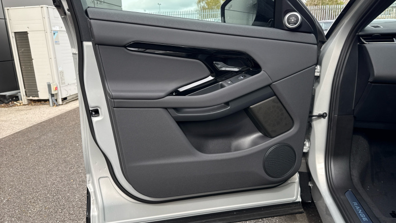 Land Rover Range Rover Evoque 1.5 P270e Edition 5dr Auto Hatchback